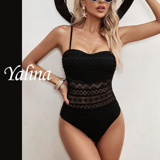 Dame Eintbeiler Badedragt med forførende cut-out-design og elegant spids Stilla