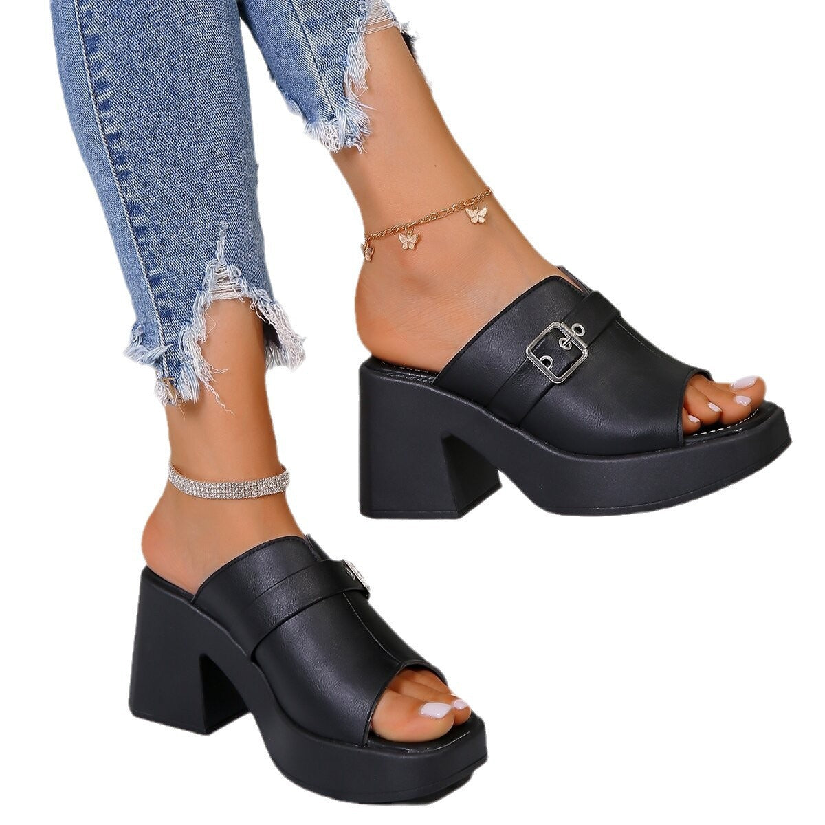 Dame Åben Højhælede Sandaler med moderne Spændeaccent Stilla