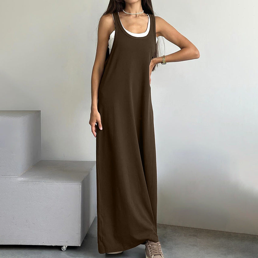 Dame afslappet maxikjole med dyb udskæring og praktisk stropdesign Stilla