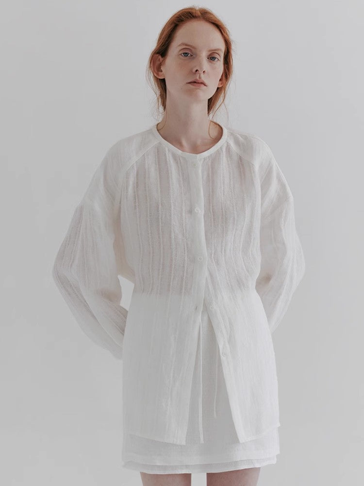 Dame afslappet lang skjorte i let, struktureret materiale med moderne snit Stilla