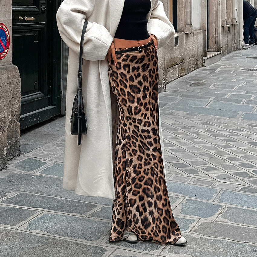 Dame Elegant Animal-Print Maxiskirt med højt split og kvalitetsstof Stilla