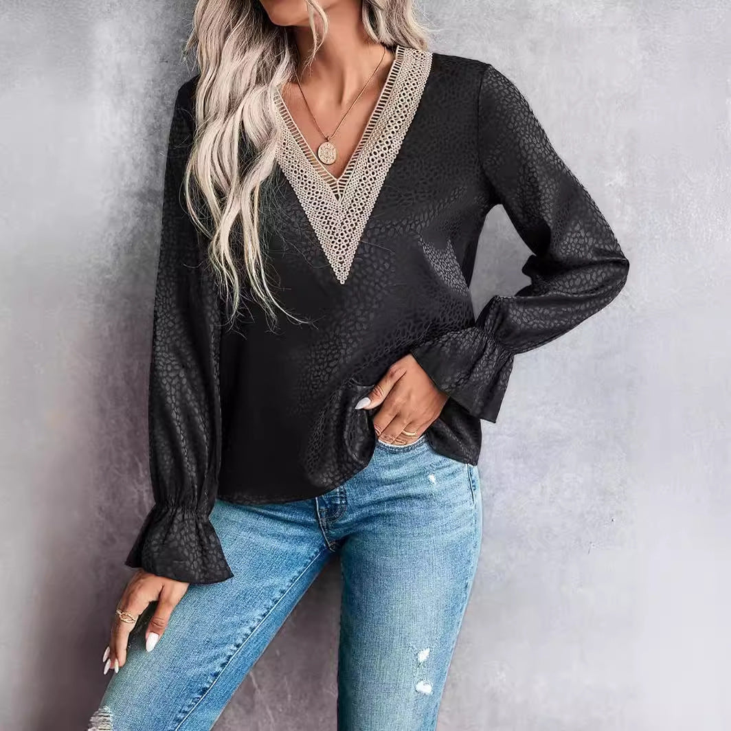 Dame Elegant Bluse med V-udskæring og Spids Accenter Stilla