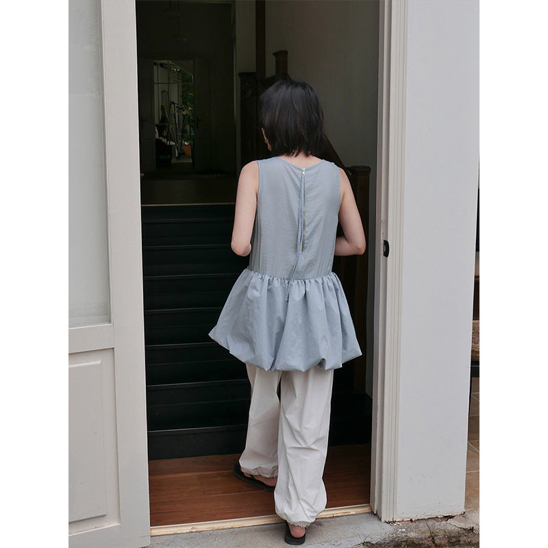 Dame afslappet minikjole med moderne design og voluminøs nederdel Stilla