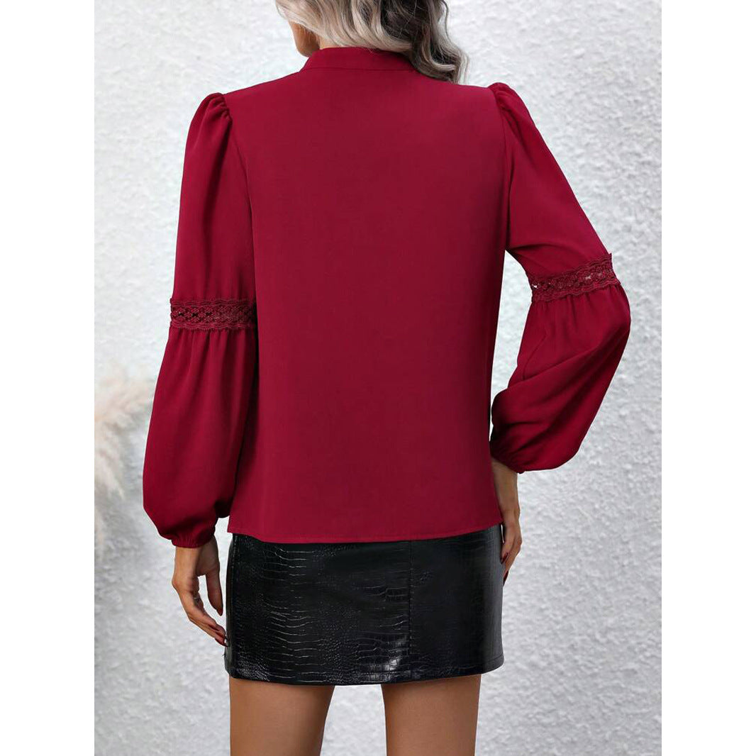 Dame Elegant Bluse med dekorative knapdetaljer og luftige ærmer Stilla