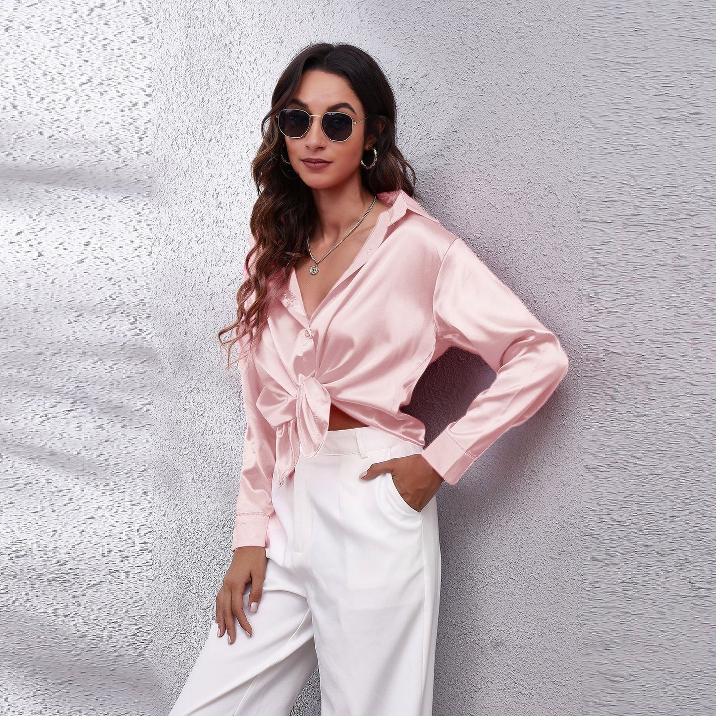 Dame Satin Bluse med Knote Lukning Stilla