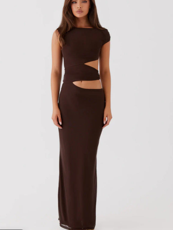 Dame Cut-Out Maxikjole med asymmetrisk design og smal split Stilla