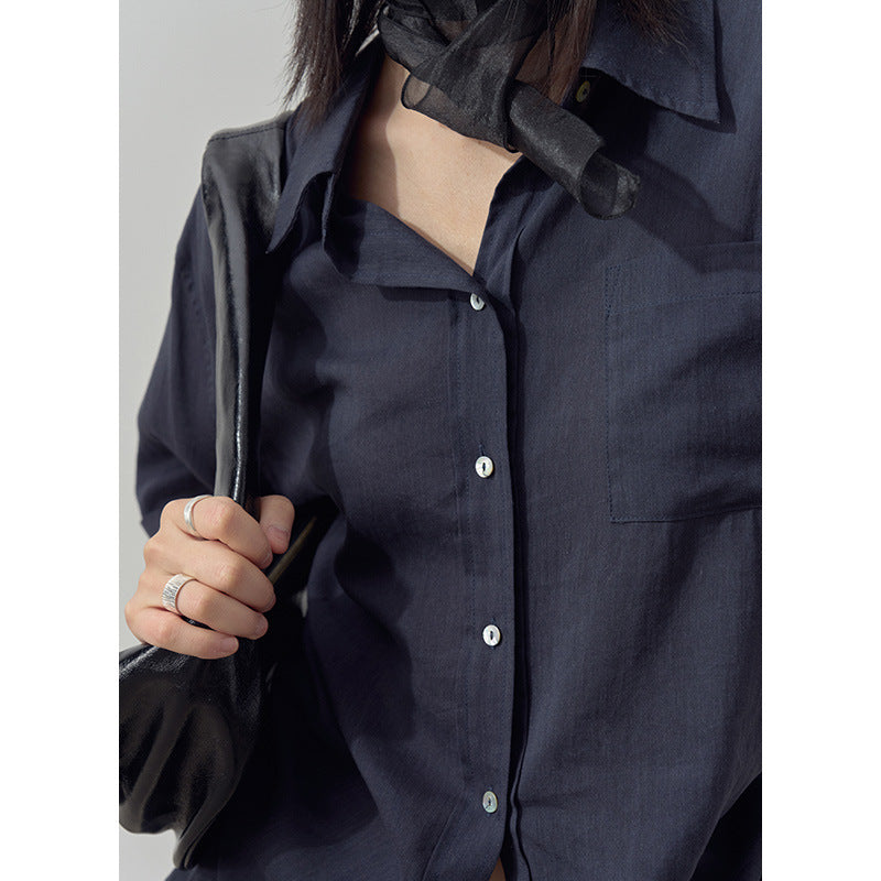 Dame afslappet kortærmet skjorte med oversized snit og brystlomme Stilla