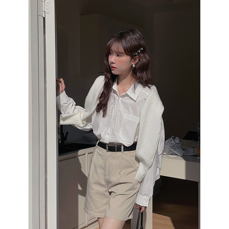 Dame afslappet skjorte med oversized pasform og fint materiale Stilla