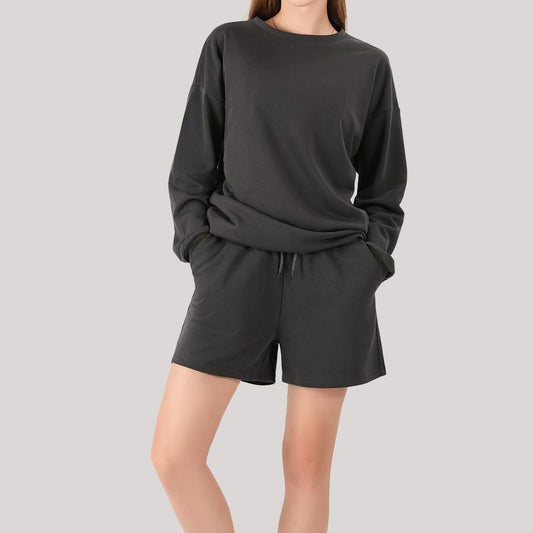 Dame afslappet fritids sportsæt med bred pasform og behageligt materiale Stilla