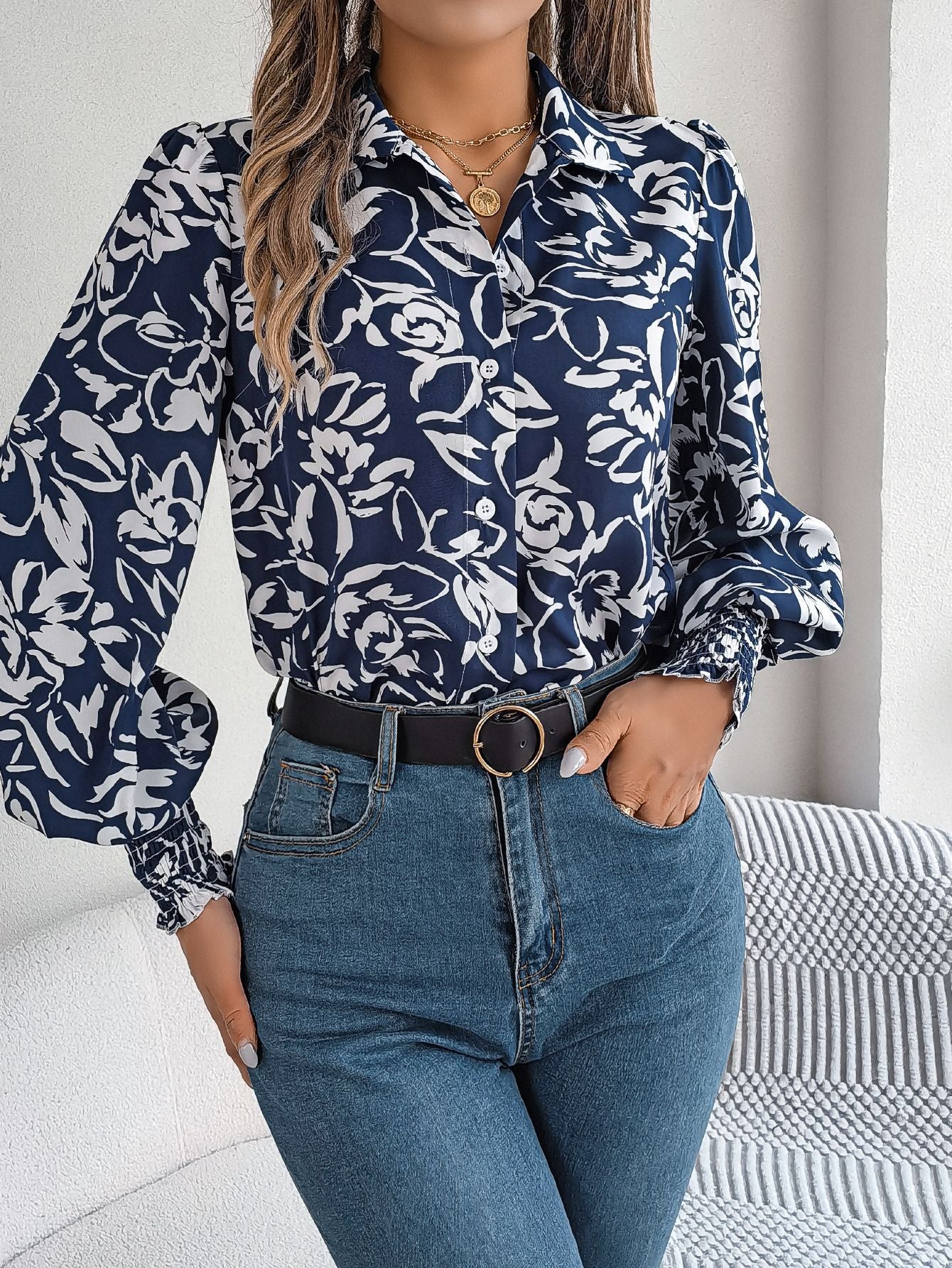 Dame Elegant Bluse med floral design og puffærmer Stilla