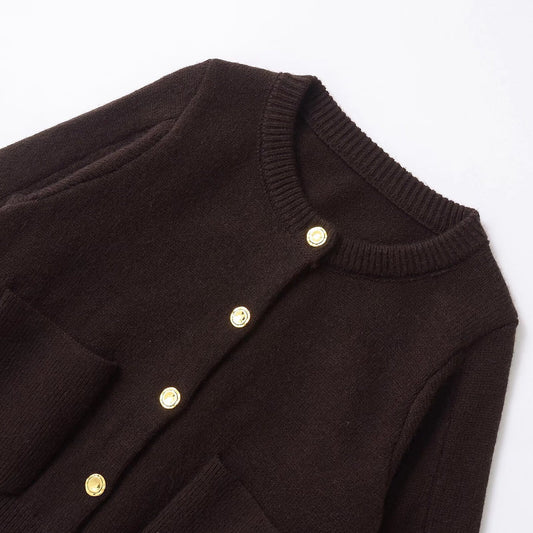 Dame Cropped Strikjakke med Knapdetaljer Stilla