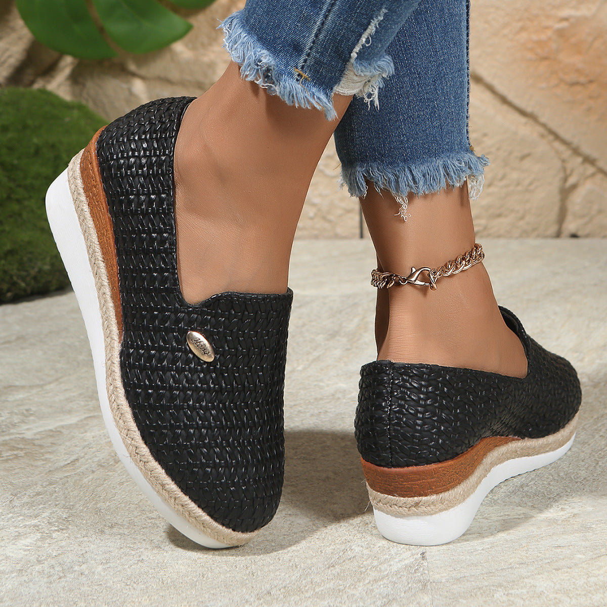 Dame afslappede slippers med platform og struktureret overflade Stilla