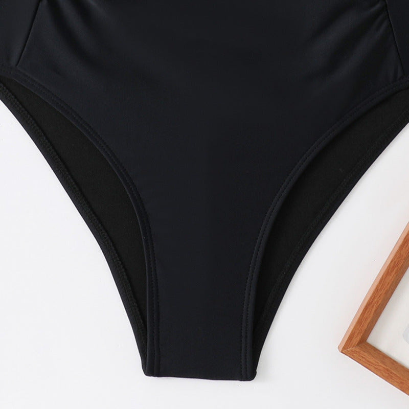 Dame elegant badedragt med raffineret knude og figurformende snit Stilla