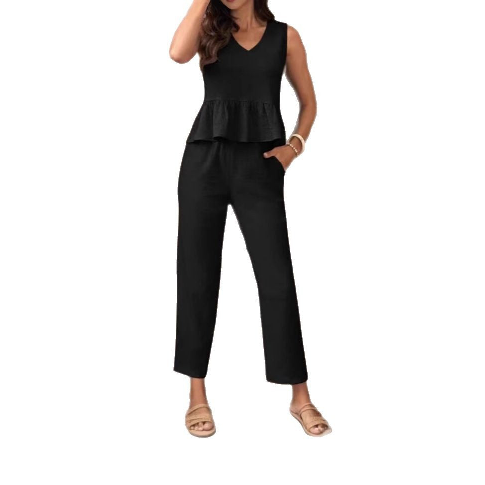 Dame jumpsuit med svingende overdel og V-udskæring Stilla