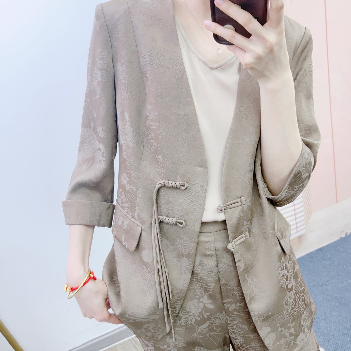 Dame Elegant blazer-buks-sæt med blomster mønster og dristige detaljer Stilla