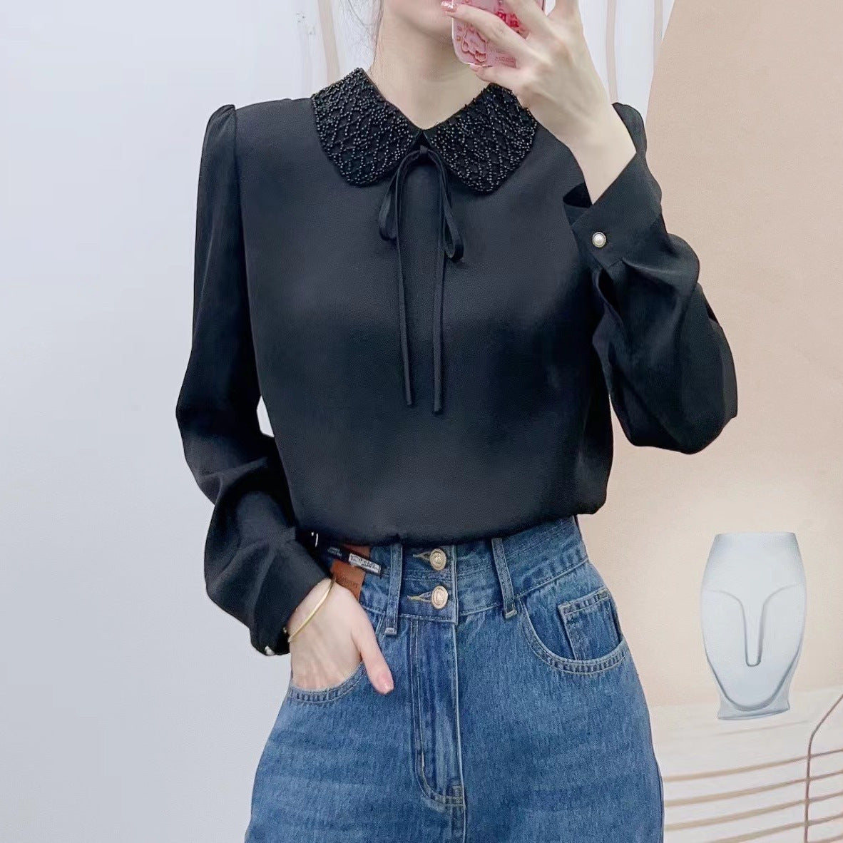 Dame Elegant Bluse med dekorativ krave og fine flæse detaljer Stilla