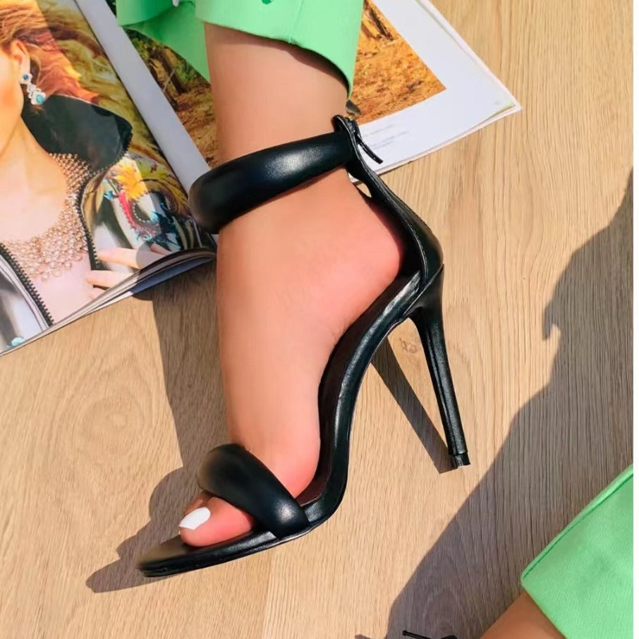 Dame Elegant Højhælede med smal rem og slidstærk sål Stilla