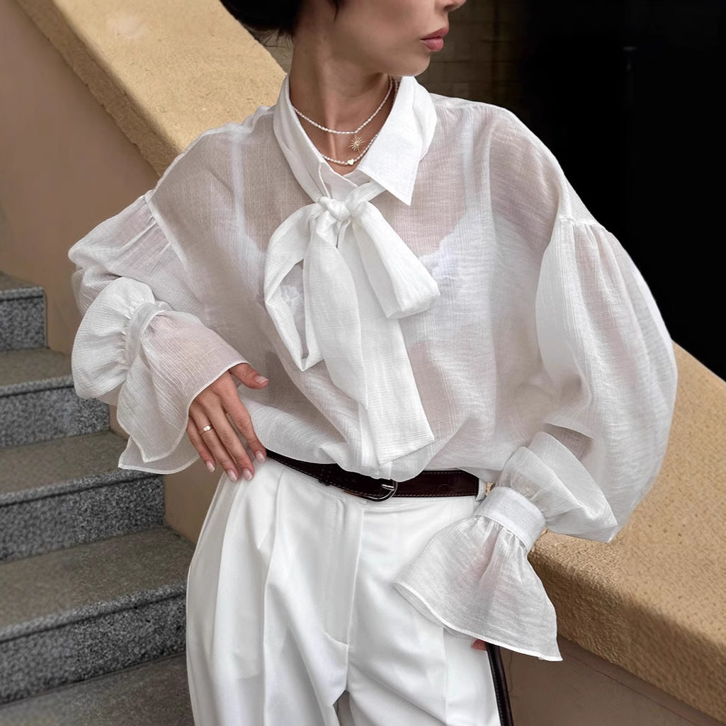 Dame elegant bluse med båndkrave og vide ærmer Stilla