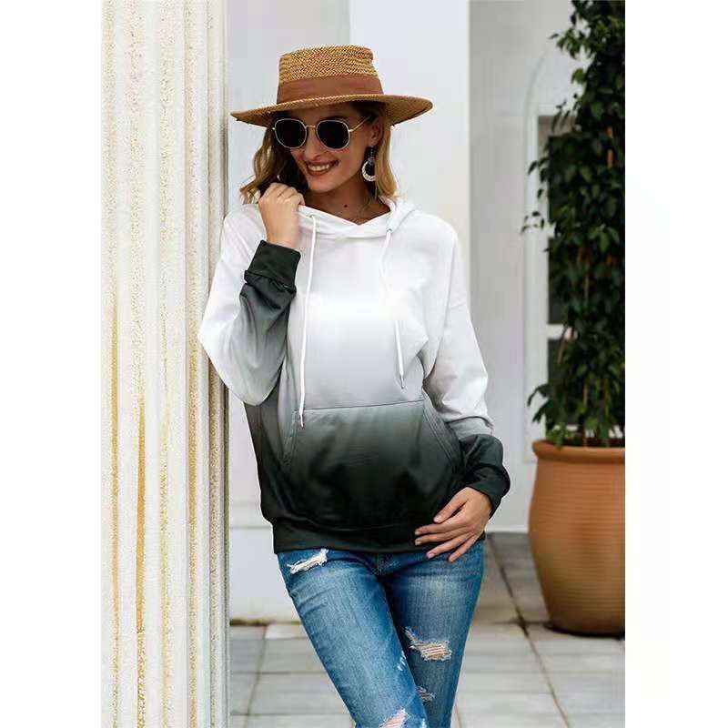 Dame afslappet hoodie med farvegradient Stilla