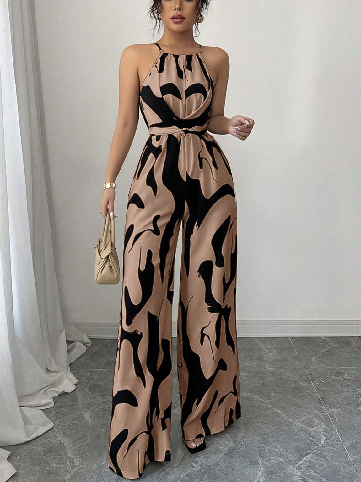 Dame Fashion Jumpsuit med spaghetti-remme og vide ben Stilla