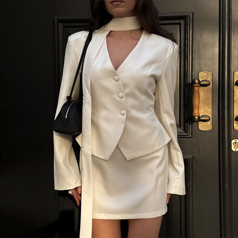 Dame Elegant blazer sæt med asymmetrisk nederdel og choker-udskæring Stilla