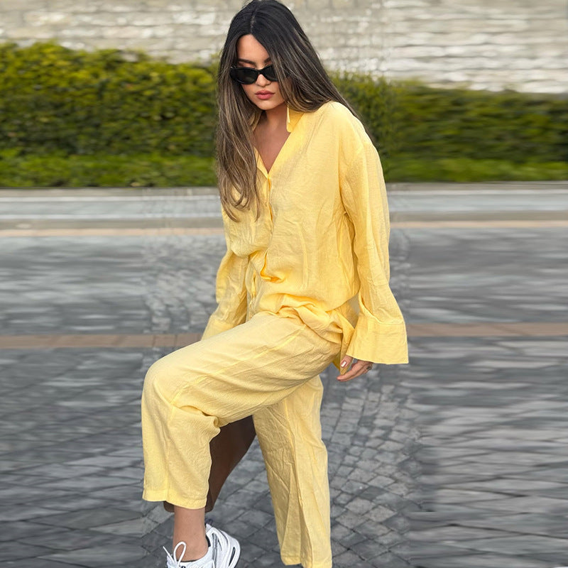 Dame afslappet linned to-delt sæt med løs pasform og elegante detaljer Stilla