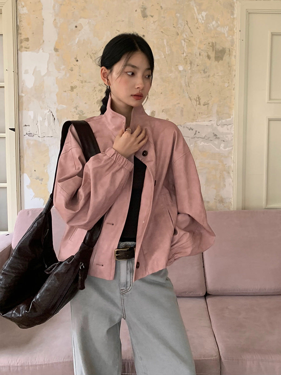 Dame afslappet kunstlæderjakke med høj krave og praktiske lommer Stilla