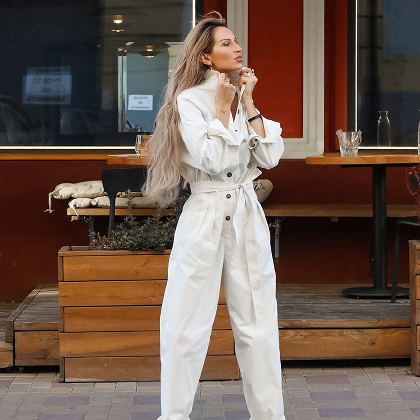 Dame Utility-jumpsuit med figursyet snit og praktiske lommer Stilla