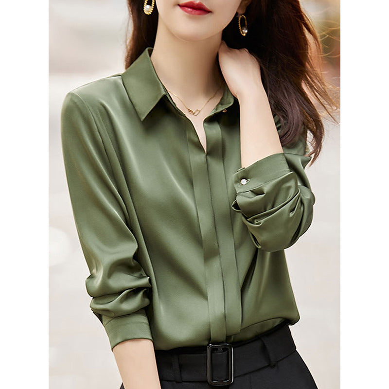 Dame elegant bluse i let satin med moderne knapdetaljer Stilla