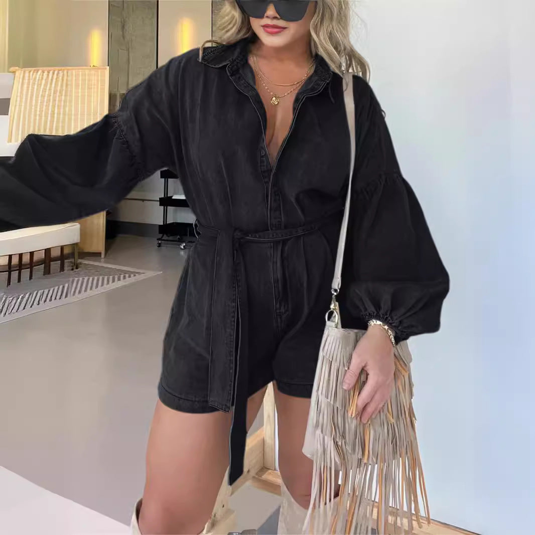 Dame denim jumpsuit med løs pasform og elegante pufærmer Stilla