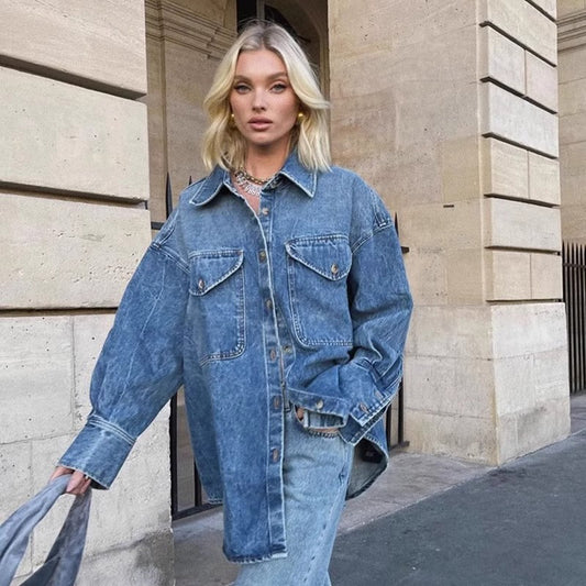 Dame afslappet Denim skjortejakke i oversized klip med praktiske lommer Stilla