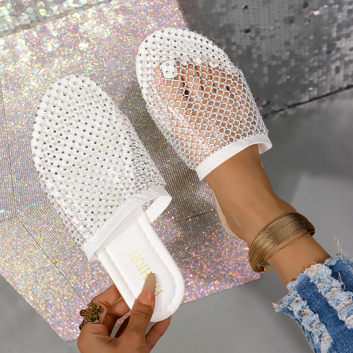 Dame Pantolette med glitrende strassapplikationer og elegant netdesign Stilla