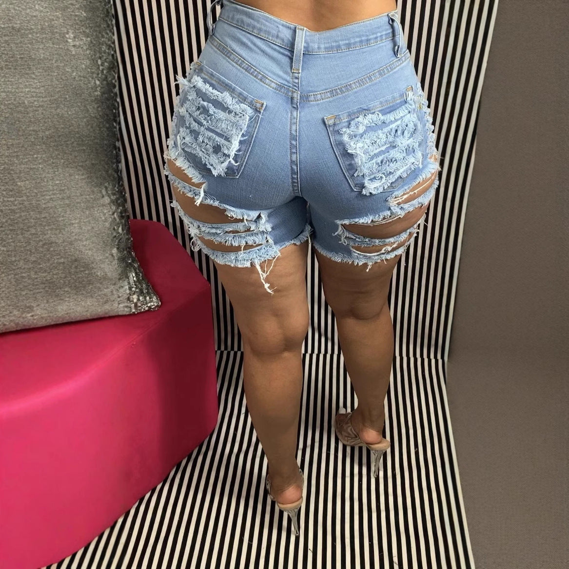 Dame Destroyed Denim-Shorts med sidelæns Cut-Outs og høj talje Stilla