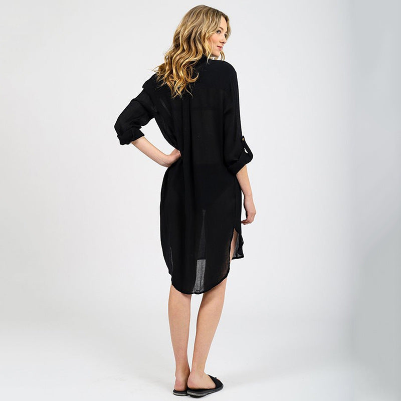 Dame afslappet strandskjorte med lange ærmer og knapdetaljer Stilla