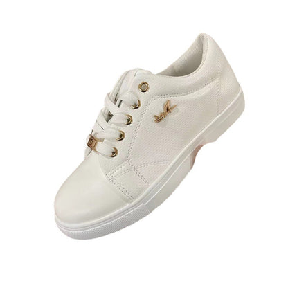 Dame Sporty-elegante sneakers med perforeret overdel Stilla