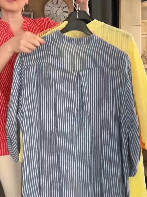 Dame afslappet bluse med knaplukning og stribemønster Stilla