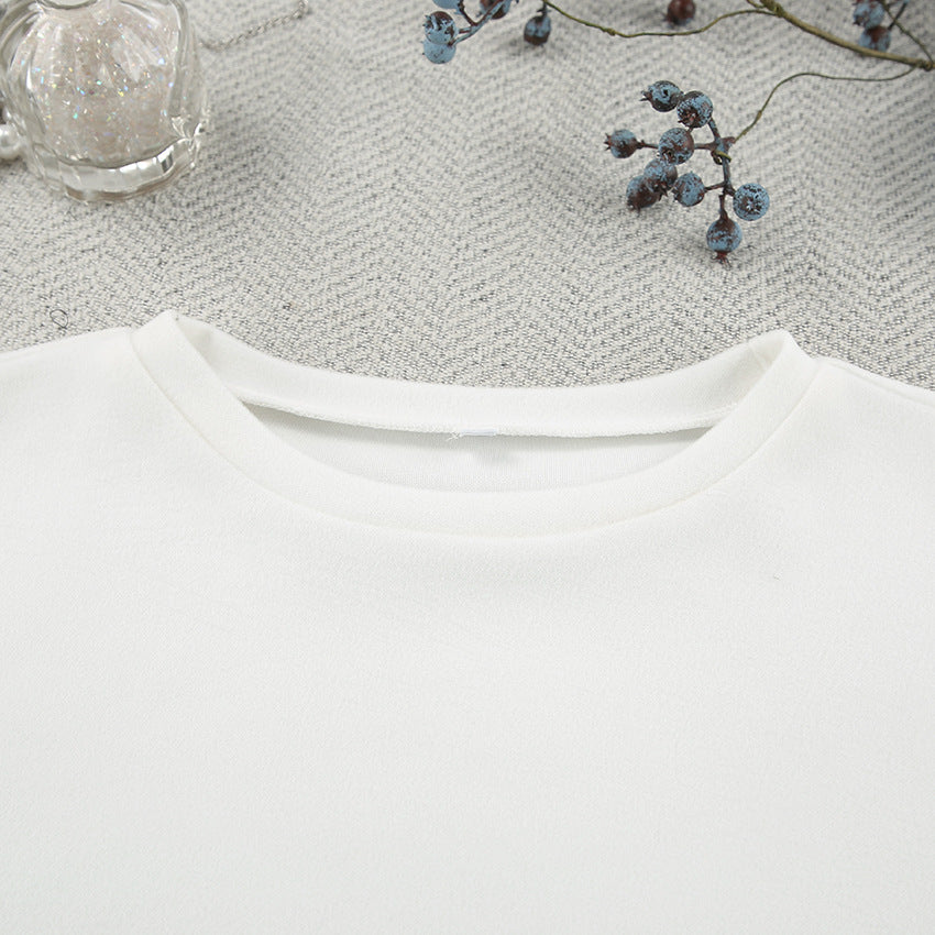 Dame afslappet pyjamas-sæt med oversized T-shirt og brede bukser Stilla