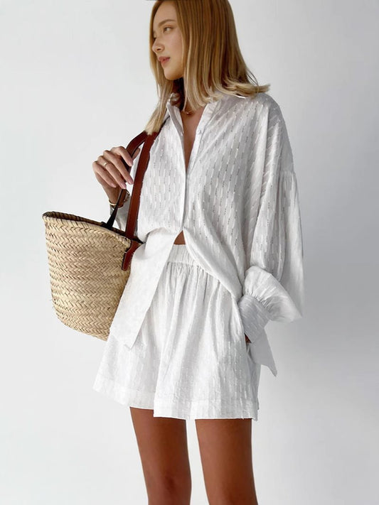 Dame afslappet skjorte-shorts-sæt med dekorativ struktur Stilla