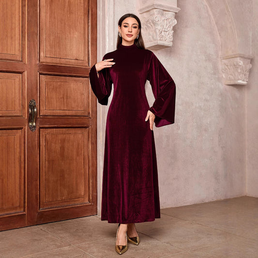 Dame elegant fløjl maxi kjole med høj krave og vide udskårne ærmer Stilla