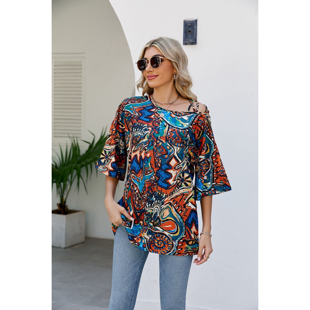 Dame afslappet oversized top med farverigt mønster og bred pasform Stilla