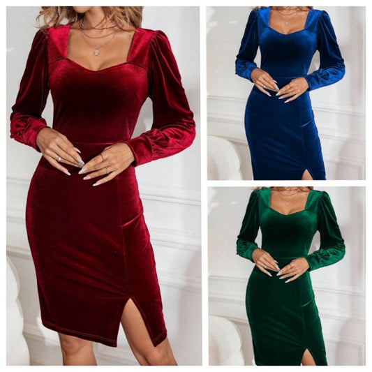 Dame elegant fløjlskjole med puffærmer og sideslids Stilla