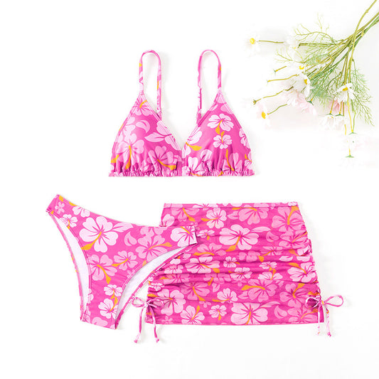 Dame bikini sæt med blomstrede omslagsskjørt og justerbare stropper Stilla
