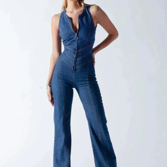 Dame jumpsuit med modisch lynlås og figursyet snit Stilla