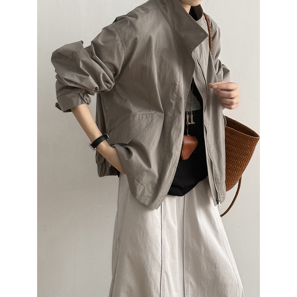 Dame afslappet overgangsjakke med ståkrave og praktiske lommer Stilla