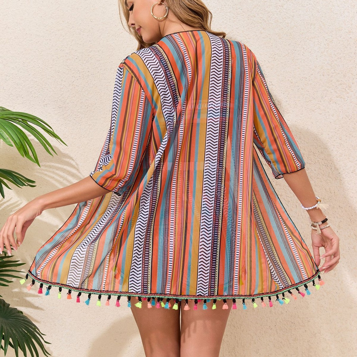 Dame badetøjssæt med muntert mønster og farverige kvaster Stilla