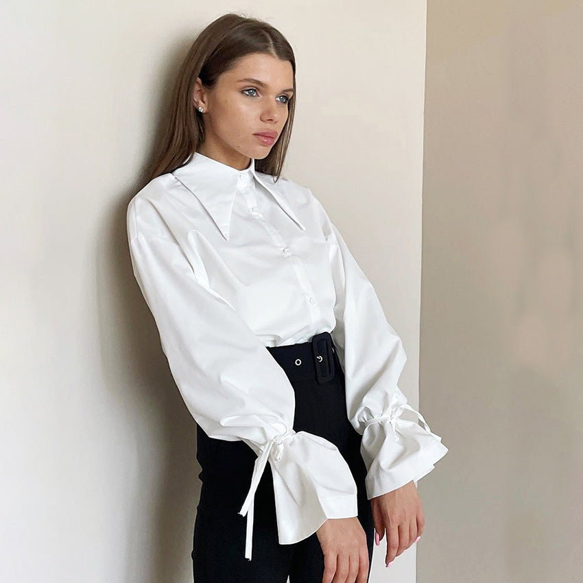 Dame Elegant Bluse med voluminøse Ærmer og moderne Krave Stilla