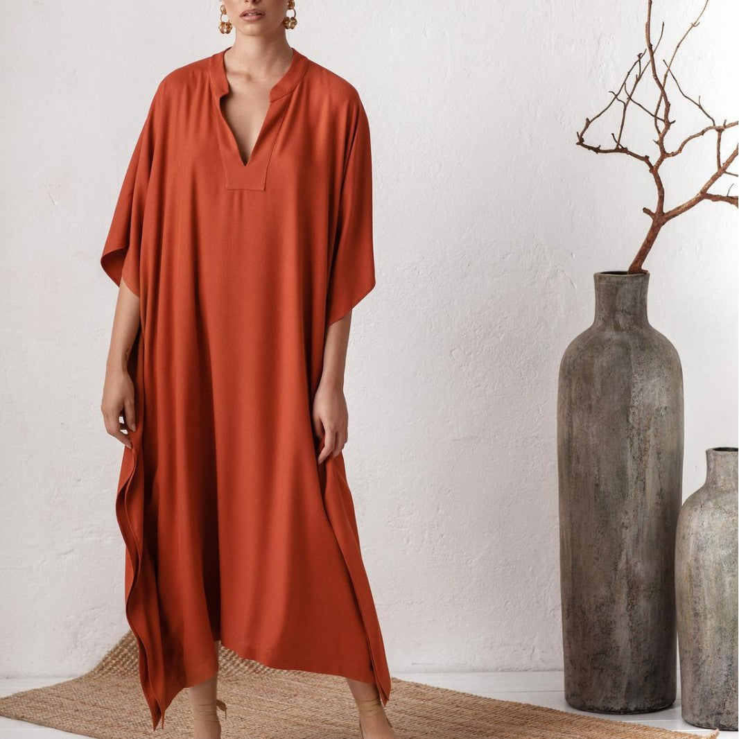 Dame elegant Kaftan med V-hals og bredt skårede ærmer Stilla