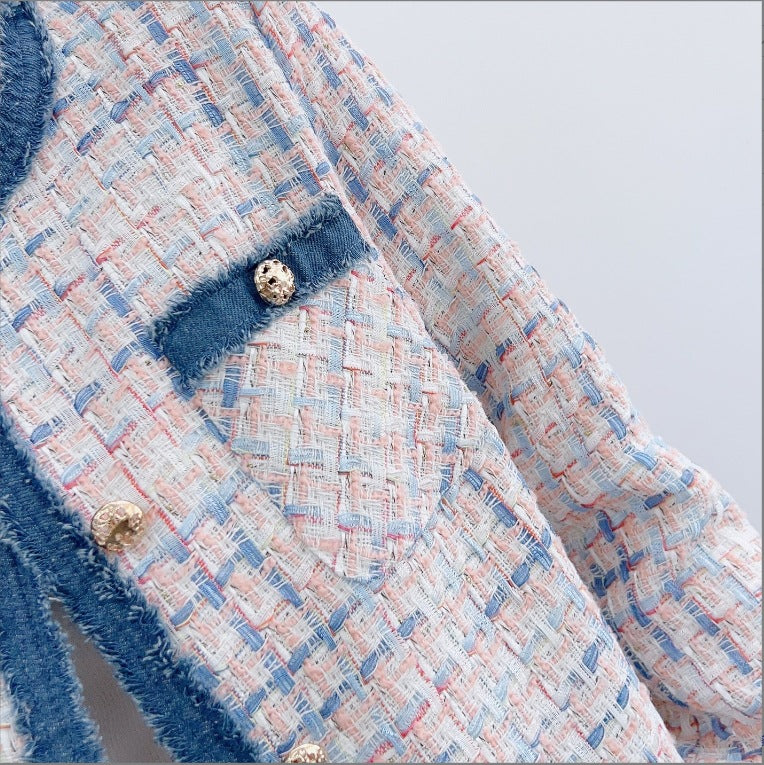 Dame Elegant Boucle-Jakke med frynset kant og dekorative knapdetaljer Stilla