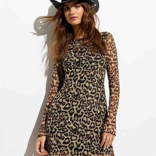 Dame dyreprint langærmet kjole med kropsnær silhuet og vid skæring Stilla
