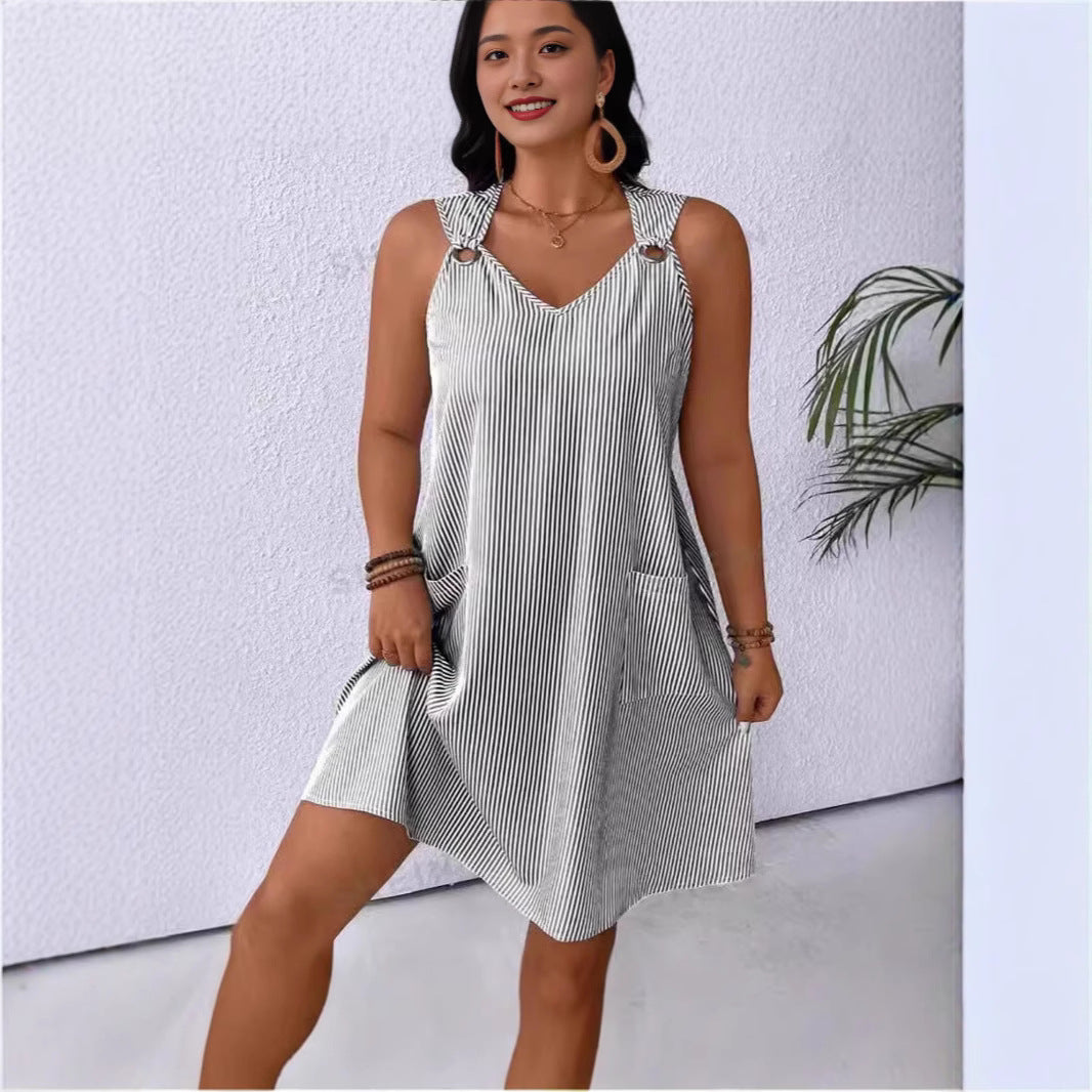 Dame afslappet sommerkjole med V-udskæring og lommer Stilla